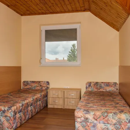 Holiday home In 19387