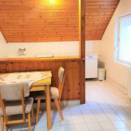 Semesterbostad In 19387