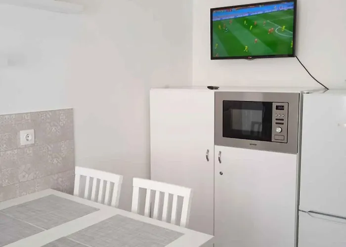 In 19387 * Balatonkeresztúr