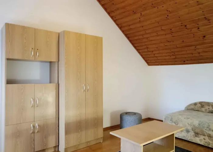 In 19387 Balatonkeresztúr